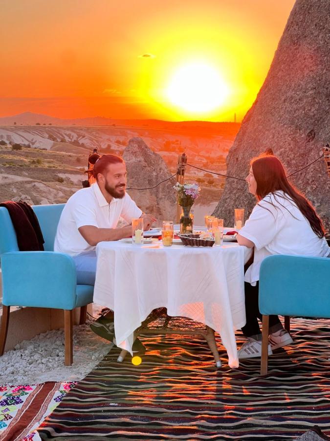 Anatelein Cave Hotel Üchisar Exteriér fotografie