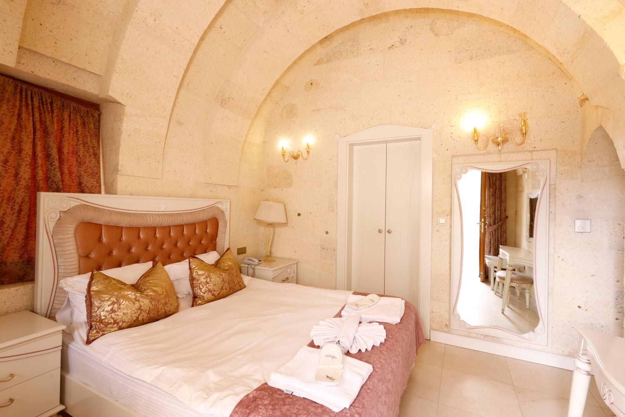 Anatelein Cave Hotel Üchisar Exteriér fotografie