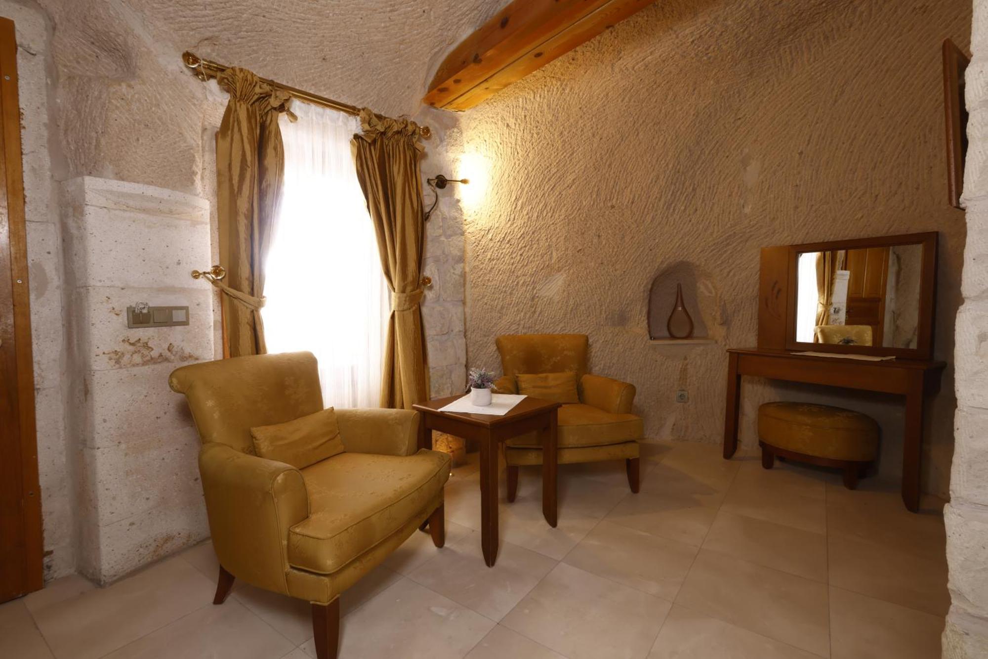 Anatelein Cave Hotel Üchisar Exteriér fotografie