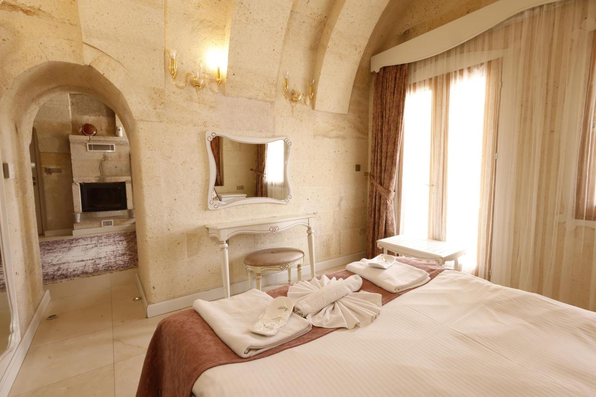 Anatelein Cave Hotel Üchisar Exteriér fotografie