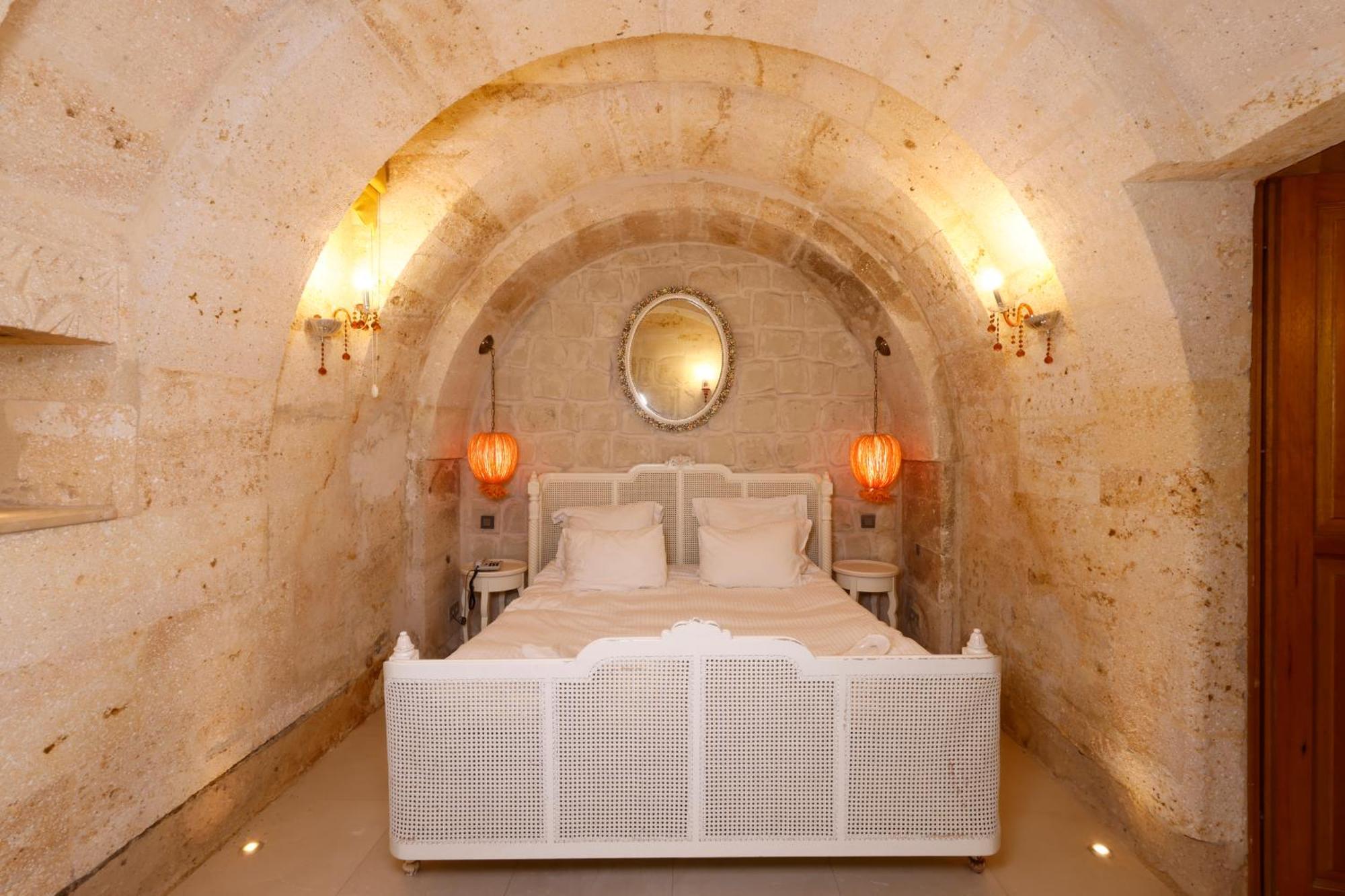 Anatelein Cave Hotel Üchisar Exteriér fotografie