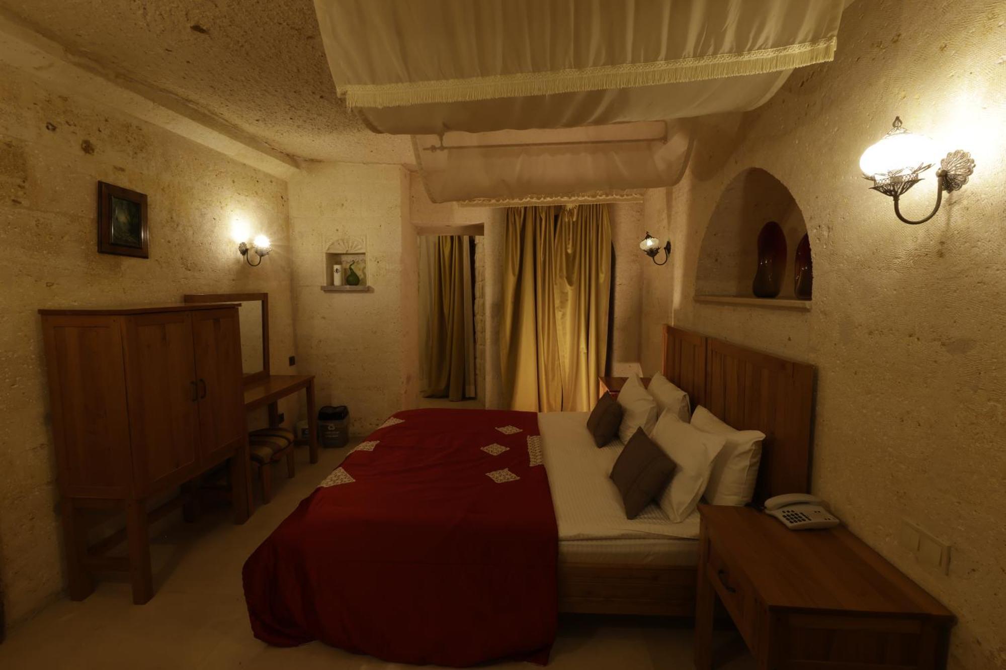Anatelein Cave Hotel Üchisar Exteriér fotografie